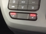 フロント両席にはシートヒーターが付いています!寒い日に便利な装備ですね。