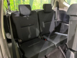 3列目シートはもちろん状態良好☆大人でもゆったりと座って頂けますので、大人数でのお出かけもラクラクです♪ご家族で、気の知れた仲間で、ドライブに行くのが楽しみですね♪