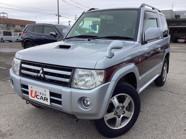 パジェロミニエクシード 4WD
