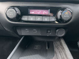 フルオートエアコン 温度設定をすれば自宅のエアコンのように車内の温度をコントロール