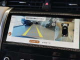 【3Dサラウンドカメラ(360&deg;カメラ)】全方位の死角となる部分や発進時・駐車時・細い路地からの運転などカメラを通してモニターで確認することが可能です。