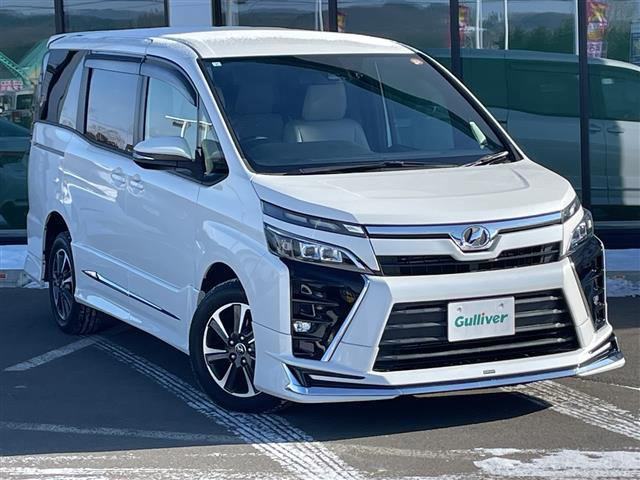 ヴォクシー2.0 ZS 4WD修復歴無し