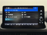 【純正9インチナビ】ホンダコネクトに対応した人気の純正9型ナビを装備。存在感のある大画面はインパクトも大!ナビ利用時のマップ表示も見やすく、テレビは臨場感がアップ!