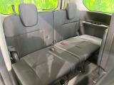 3列目シートはもちろん状態良好☆大人でもゆったりと座って頂けますので、大人数でのお出かけもラクラクです♪ご家族で、気の知れた仲間で、ドライブに行くのが楽しみですね♪