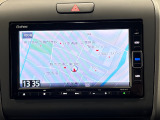 扱いやすく見やすいギャザズメモリーナビ装備!ホンダ純正品です。