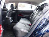人気のGS350カスタム車両の入庫!弊社入庫時にはDotty製専用シートカバーを新品取付。BLTZ車高調、WORKデュランダル20AW、木目コンビハンドルなど多数の高額パーツを装備した弊社一押しの一台