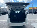 彦根インターからお車で3分とアクセス便利!近くには有名観光地の彦根城もありますので、観光と合わせてのご来店も良いですね♪活気溢れる自慢のスタッフがお客様のご来店をお待ちしております!