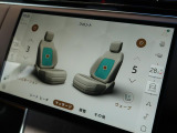 前席シートクーラー&ヒーター、後席シートヒーター搭載!季節のよっては欠かすことのできないポイントの高い装備と言えます!ナビ画面で前後席共に操作可能。前席に搭載のマッサージ機能で快適性を更に向上!