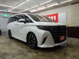 お客様にご満足して頂けるよう専任スタッフが1台、1台真心込めて整備致します。