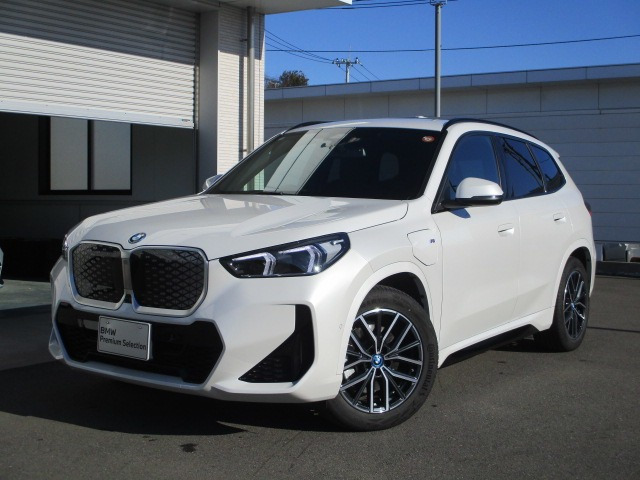 iX1xドライブ30 Mスポーツ 4WD