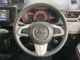 ステアリングも使用感が少なく、きれいな状態となっております♪