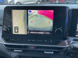 アラウンドビューモニター装備☆左サイドの画面がみえて、溝や壁があっても確認車線で幅寄せできるので安心です!!