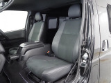 【R3年式/ハイエースバン/ディーゼル4WD/両側小窓付き】新品ホイール&タイヤ付♪【全国納車可能】