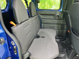 運転席側後部座席