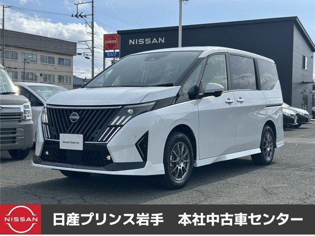 セレナ 1.4 e-4ORCE ハイウェイスターV 4WD 