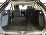 様々なパターンにアレンジができるラゲッジスペース♪お荷物の大きさや量・状況に合わせてアレンジできますので、とっても使い勝手良好ですよ♪タップリ積んで、楽しいお出かけを♪