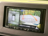 【アラウンドビューモニター】専用のカメラにより、上から見下ろしたような視点で360度クルマの周囲を確認することができます☆死角部分も確認しやすく、狭い場所での切り返しや駐車もスムーズに行えます。