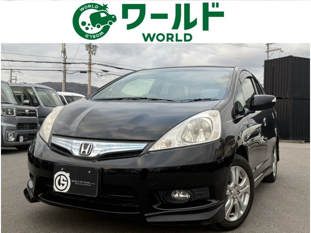 フィットシャトルハイブリッド1.3 スマートセレクション ファインライン