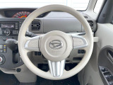 【ステアリングスイッチ】運転中、前方から目線をそらすことなく、オーディオ等の操作が可能な便利機能!安心&快適なドライブを演出してくれます♪