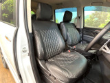運転席シート廻りは使用感も少なく、良好な状態となっています。丁寧に使われていたことがよくわかりますね。