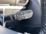 【 オートライト 】オートライトなのでライトの点け忘れを気にすることなく運転が出来ます♪