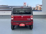 個性的なバックビュー。街中でも自然の中でも大活躍!思わず遊びに出たくなっちゃいますね♪