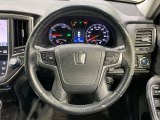 【純正革巻きステアリング】上質な革を使用することで、手にしっかり馴染みとても運転しやすいハンドルです♪