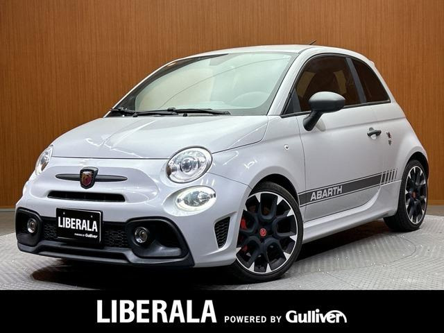 アバルト595 コンペティツィオーネ 5MTワンオーナー
