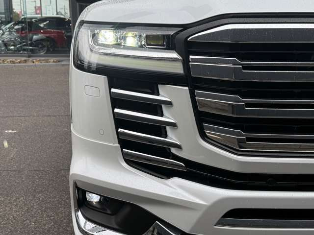 トヨタ ランドクルーザー300 3.3 ZX ディーゼル 4WD モデリスタ