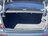 【トランク】積み込みやすくて、たっぷり積める荷室です。シートアレンジできるものは、乗車人数と荷物の量や大きさによってシートを動かすことができるので、より快適なドライブが可能です!