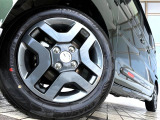 【純正14インチアルミホイール】外観にマッチした純正アルミホイールを装着しております。各種社外アルミホイールや、スタッドレスタイヤも取扱いしております。是非ご相談ください♪