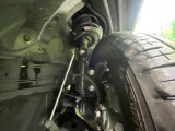 お車を安心してお乗りいただく為には、足回りの定期点検が欠かせません。サービスサポート(有償保証)では無料点検もご提供しており、安心のカーライフをお過ごしいただけるサポート体制が整っています。