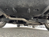 【下回り】目立つ錆や腐食もなくきれいな状態です!もちろん納車前には法定点検を実施致します!//