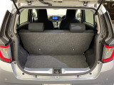 【トランク】積み込みやすくて、たっぷり積める荷室です。シートアレンジできるものは、乗車人数と荷物の量や大きさによってシートを動かすことができるので、より快適なドライブが可能です!