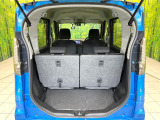 普段のお買い物や通勤、送迎等に十分な荷室スペースを確保しております。セカンドシートを倒すと、大きな荷物の積載も可能です♪