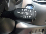 クルーズコントロール☆ アクセルペダルを踏まずに安定走行できるので、高速道路などでの長時間運転の負荷軽減に寄与します。 また、無駄なアクセルの踏み込みが抑えられ、エコドライブにも貢献します!