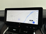 純正ナビを装備。タッチパネル式で使いやすく、お出かけもラクラクです。