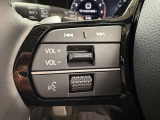 オーディオコントロールスイッチ付き!ハンドルを握ったままチャンネルや音量の調整が可能です。見た目以上に運転していると便利な機能なんですよ。