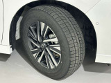 冬タイヤ(16インチアルミホイール) タイヤサイズ 205/65R16