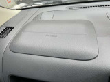 運転席、助手席エアバック付き