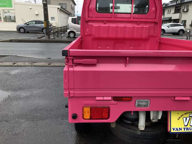 スズキ キャリイ KX 4WD 4WD フロアAT ピンク全塗装 働く女子 の中古車