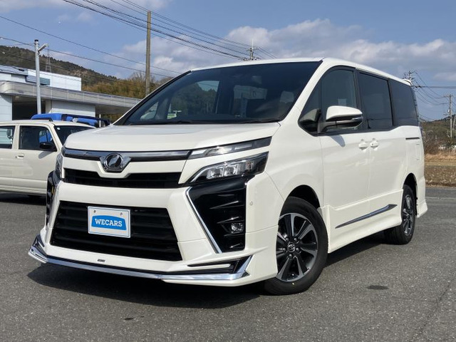 ヴォクシー2.0 ZS 4WD