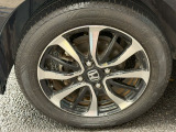 純正アルミホイールのお写真です。オシャレは足元からですね♪
