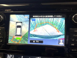 【アラウンドビューモニター】専用のカメラにより、上から見下ろしたような視点で360度クルマの周囲を確認することができます☆死角部分も確認しやすく、狭い場所での切り返しや駐車もスムーズに行えます。