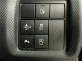 安全運転を支援する機能が付いてます。詳しくは店舗スタッフまでお尋ね下さい。