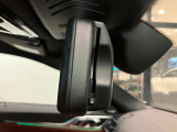 ルームミラー内蔵ETC車載器(自動防眩付)後続からの光が一定以上になると自動で眩しさを緩和します。