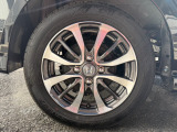 純正14インチホイールを装備しております!