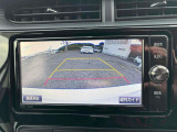バックカメラも付いています。駐車の時に便利なのはもちろんの事、後方死角にいる子供たちに気が付くことができるので安心安全ですね