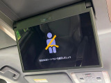 【フリップダウンモニター】大画面モニターで後席でもエンタメをお楽しみいただけます。小さなお子様にも大人気の装備です♪