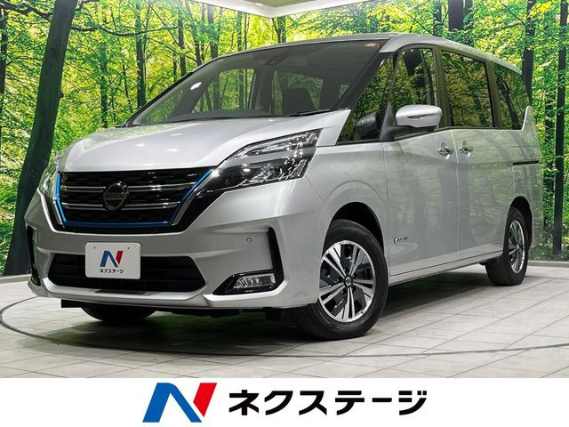 セレナ1.2 e-POWER XV